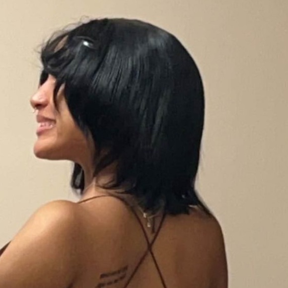 T part bob wig - Picture 2 of 7